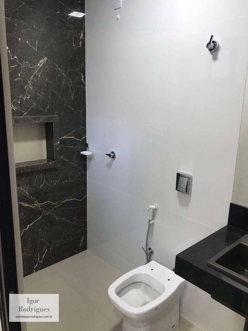 Sobrado à venda com 4 quartos, 330m² - Foto 13