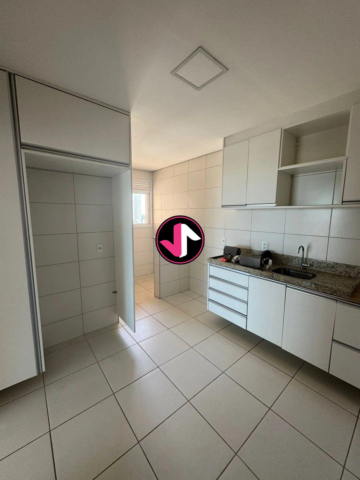 Apartamento à venda com 3 quartos, 118m² - Foto 13