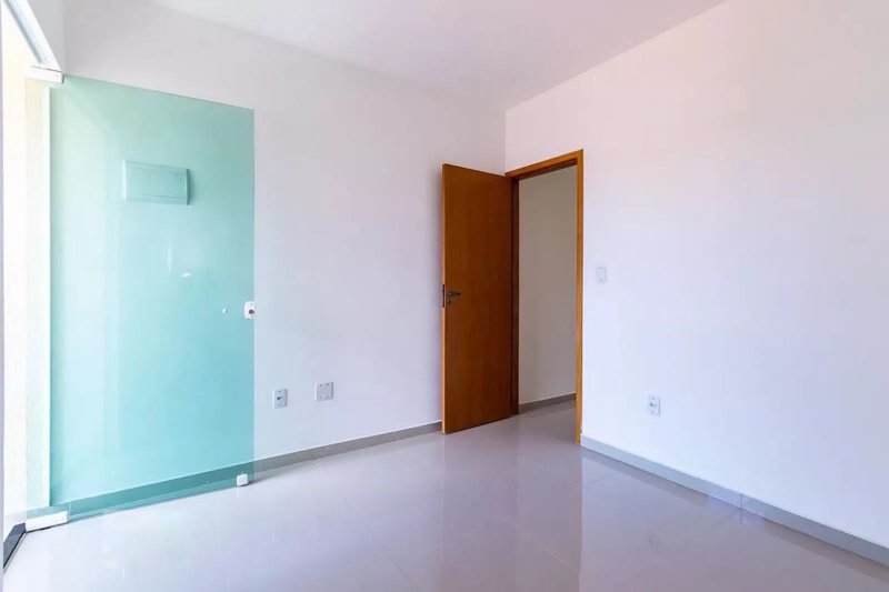 Sobrado à venda com 3 quartos, 102m² - Foto 5