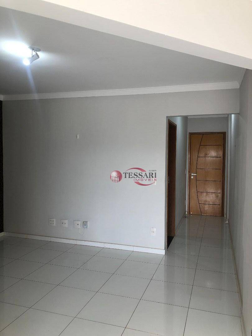 Apartamento à venda com 2 quartos, 80m² - Foto 2