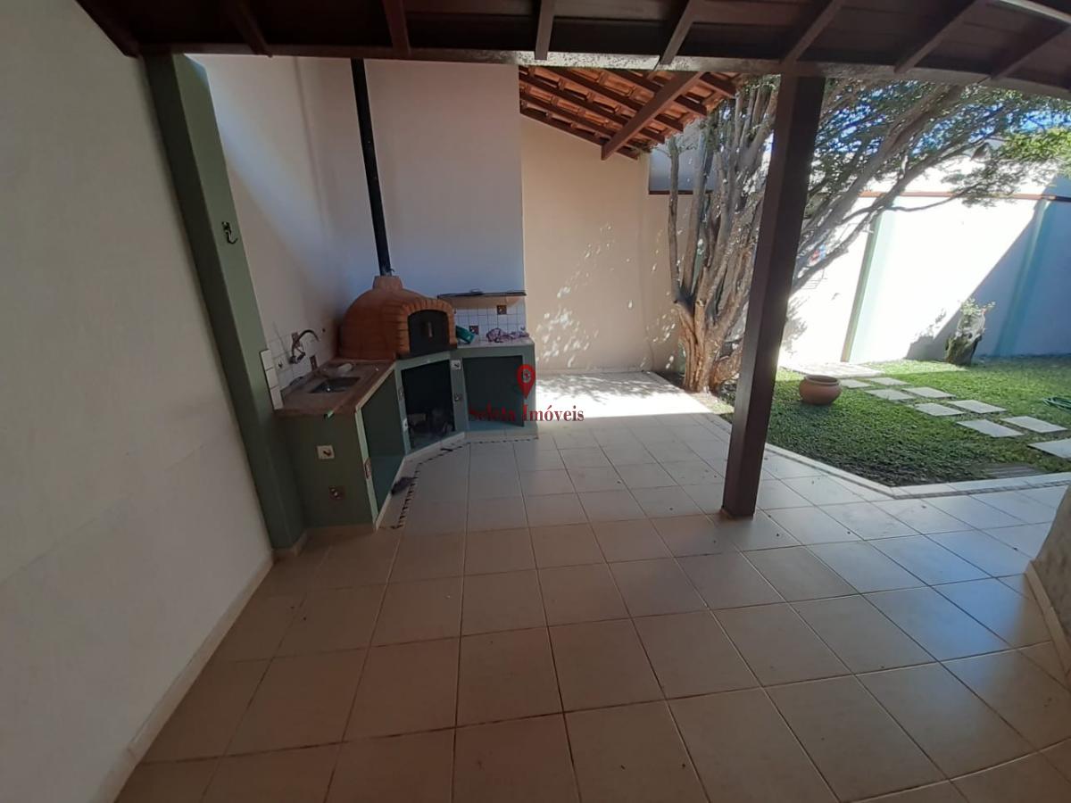 Casa à venda com 3 quartos, 297m² - Foto 37