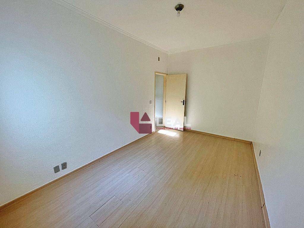 Casa à venda com 3 quartos, 223m² - Foto 24