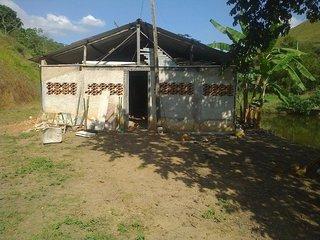 Fazenda à venda com 3 quartos, 33000m² - Foto 21