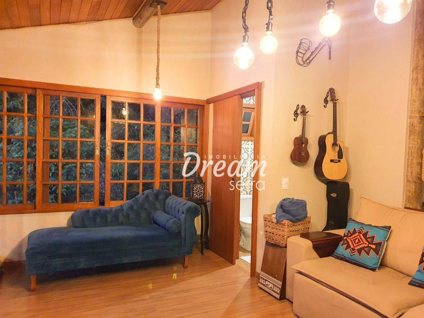 Casa de Condomínio à venda com 4 quartos, 350m² - Foto 26