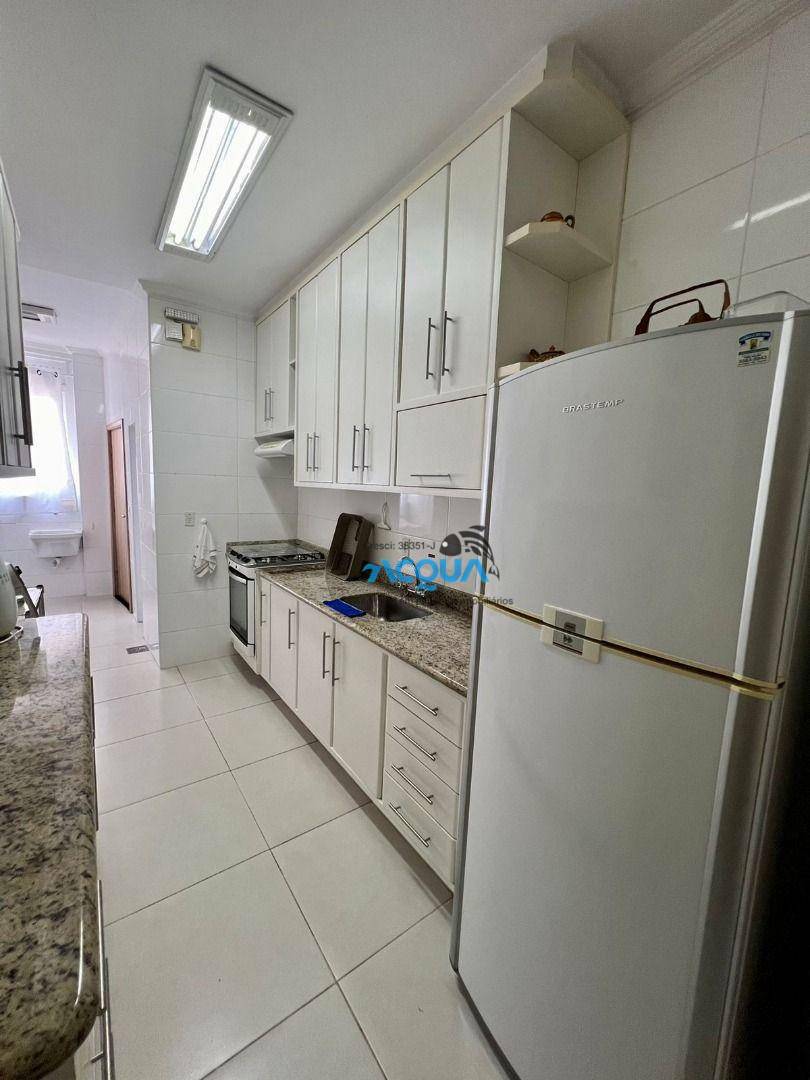 Apartamento à venda com 3 quartos, 148m² - Foto 10