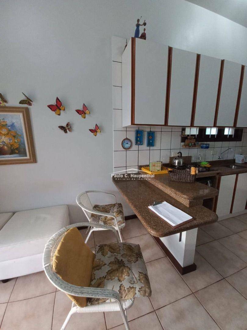 Casa à venda com 3 quartos, 136m² - Foto 12