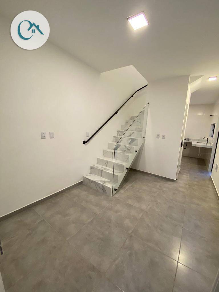 Casa à venda com 2 quartos, 72m² - Foto 19