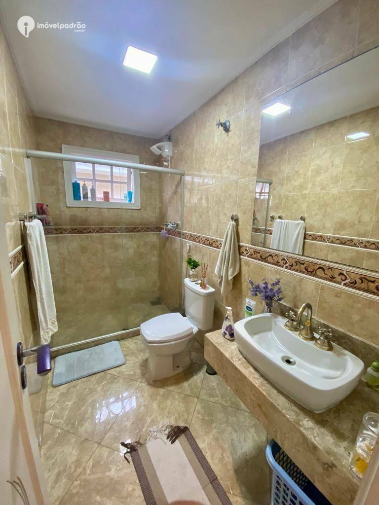 Casa à venda com 4 quartos, 360m² - Foto 8