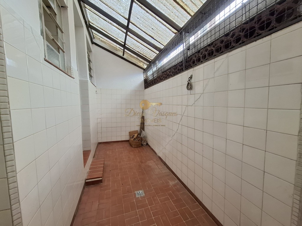 Casa à venda com 2 quartos, 80m² - Foto 17