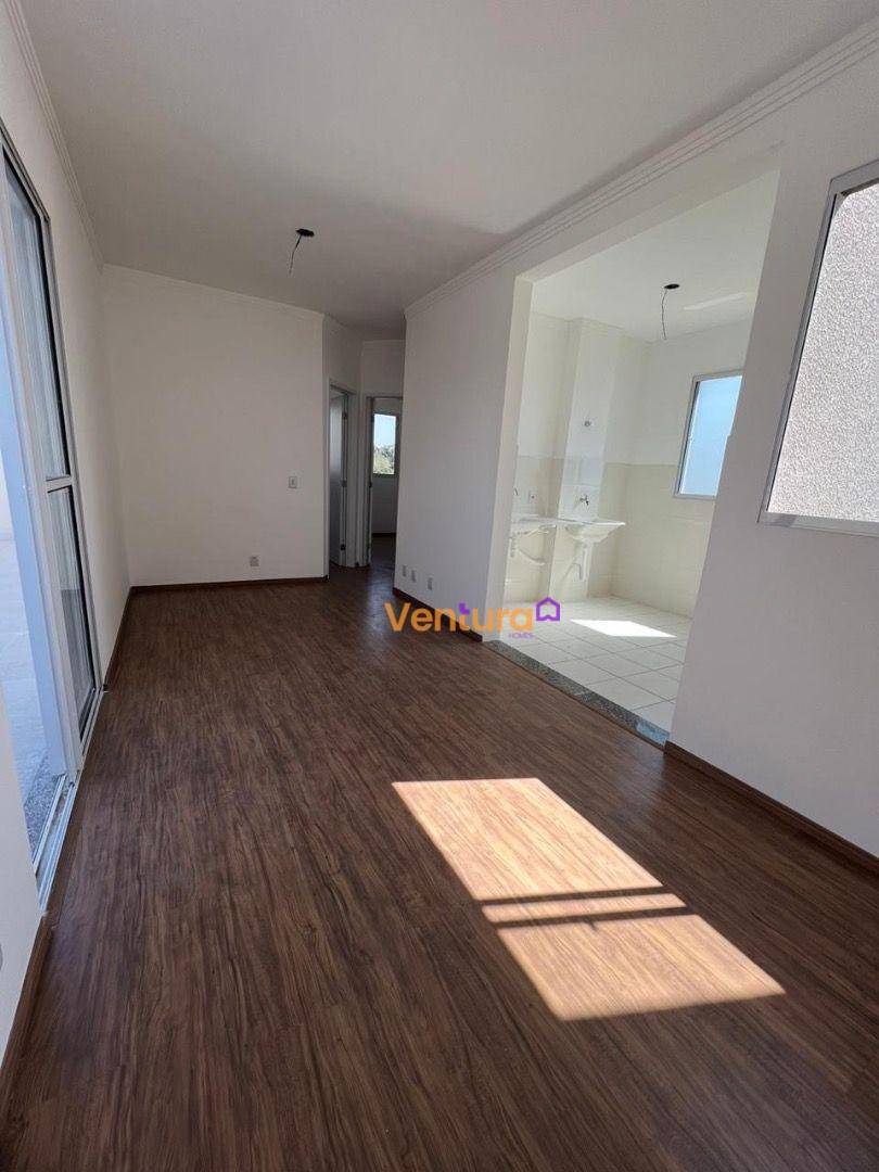 Apartamento para alugar com 2 quartos, 60m² - Foto 5