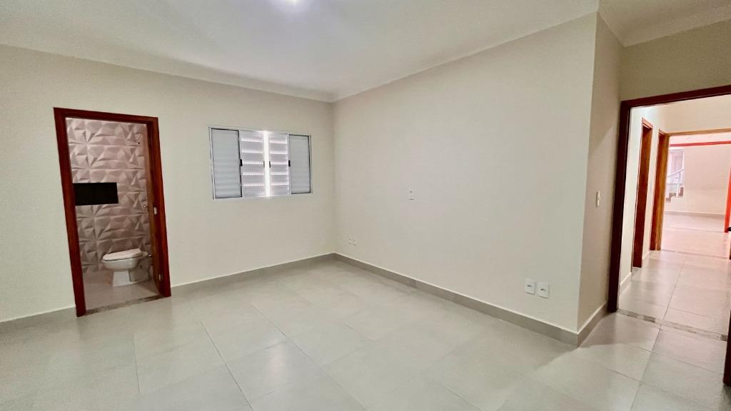 Casa à venda com 3 quartos, 129m² - Foto 13