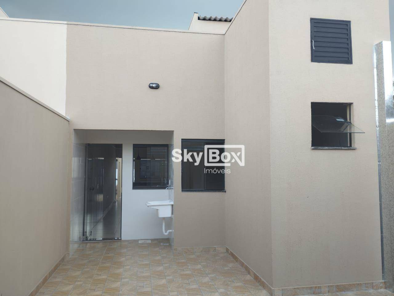 Casa à venda com 2 quartos, 56m² - Foto 4