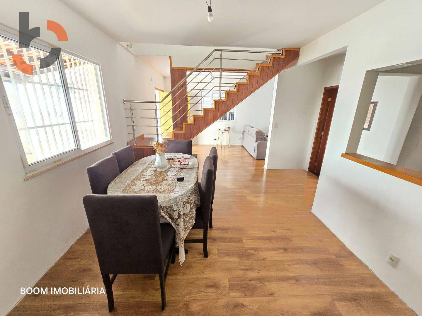 Casa à venda com 3 quartos, 215m² - Foto 10