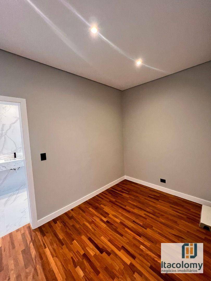 Casa de Condomínio à venda com 3 quartos, 318m² - Foto 22