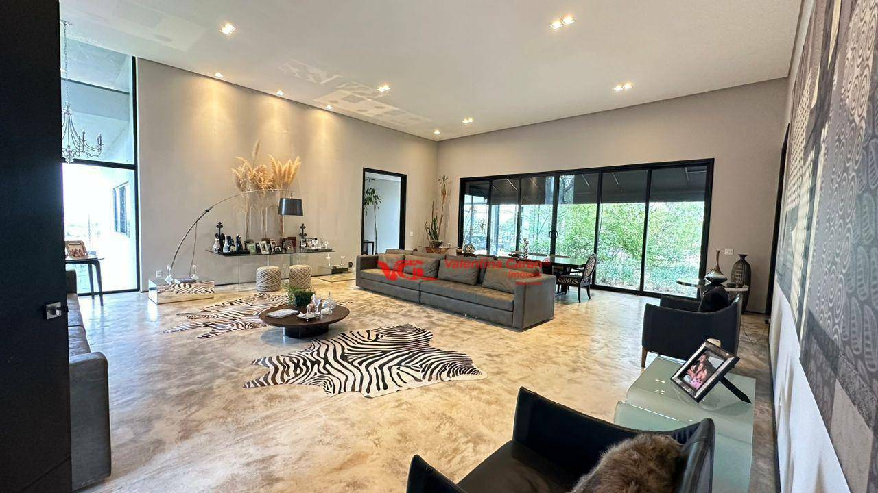 Chácara à venda com 5 quartos, 1037m² - Foto 3