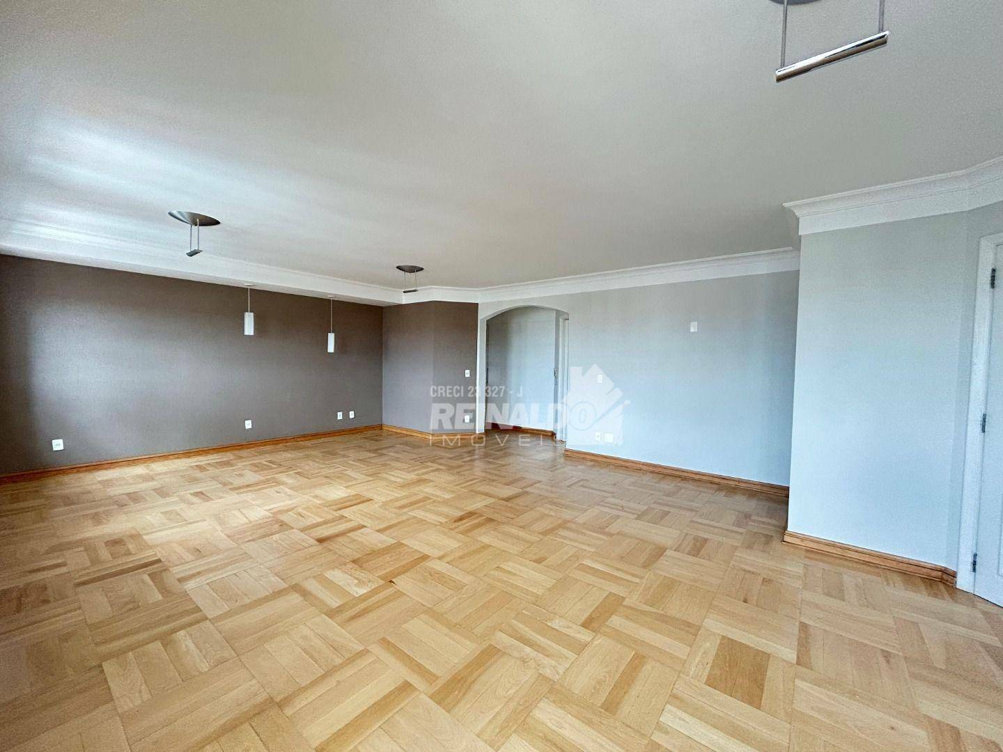 Apartamento para alugar com 3 quartos, 145m² - Foto 6