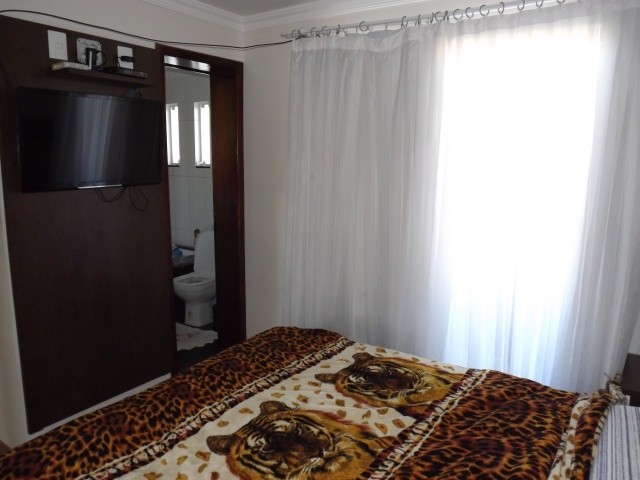 Sobrado à venda com 4 quartos, 240m² - Foto 13