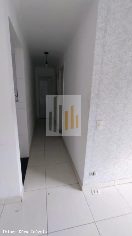 Apartamento à venda com 2 quartos, 55m² - Foto 3