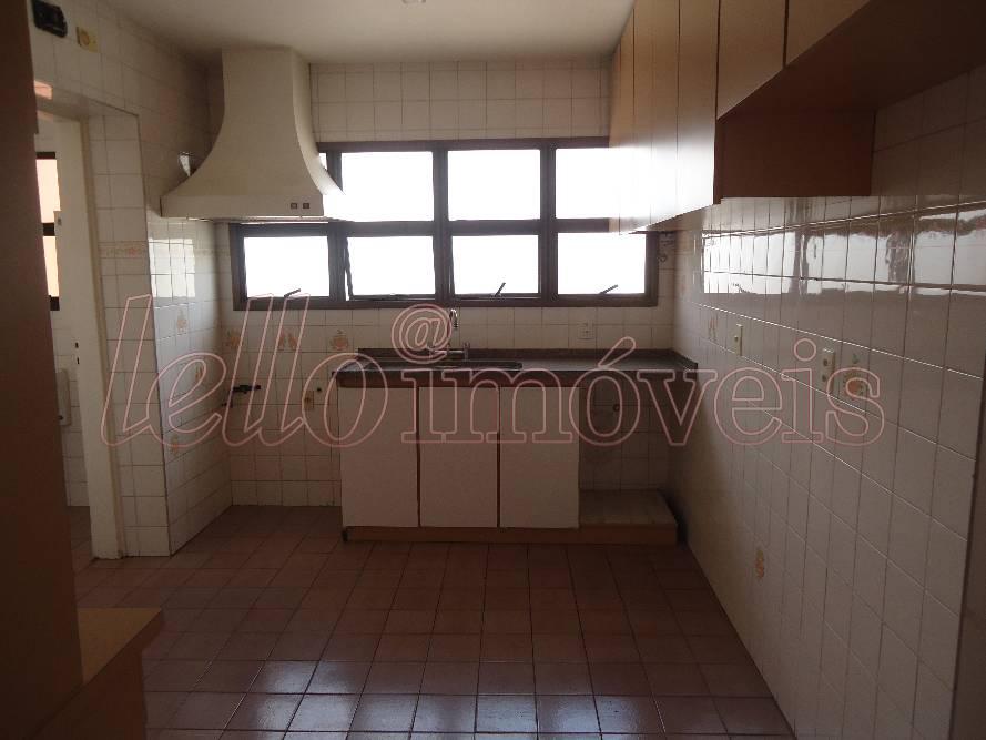 Apartamento para alugar com 4 quartos, 155m² - Foto 9