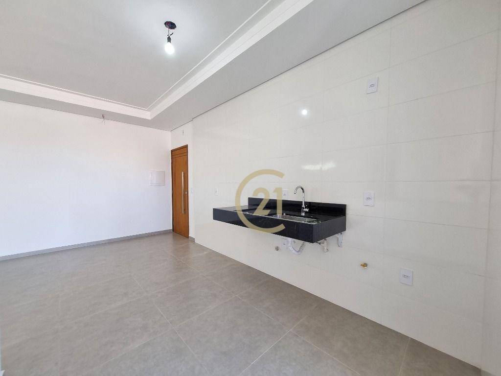 Apartamento à venda com 3 quartos, 94m² - Foto 4