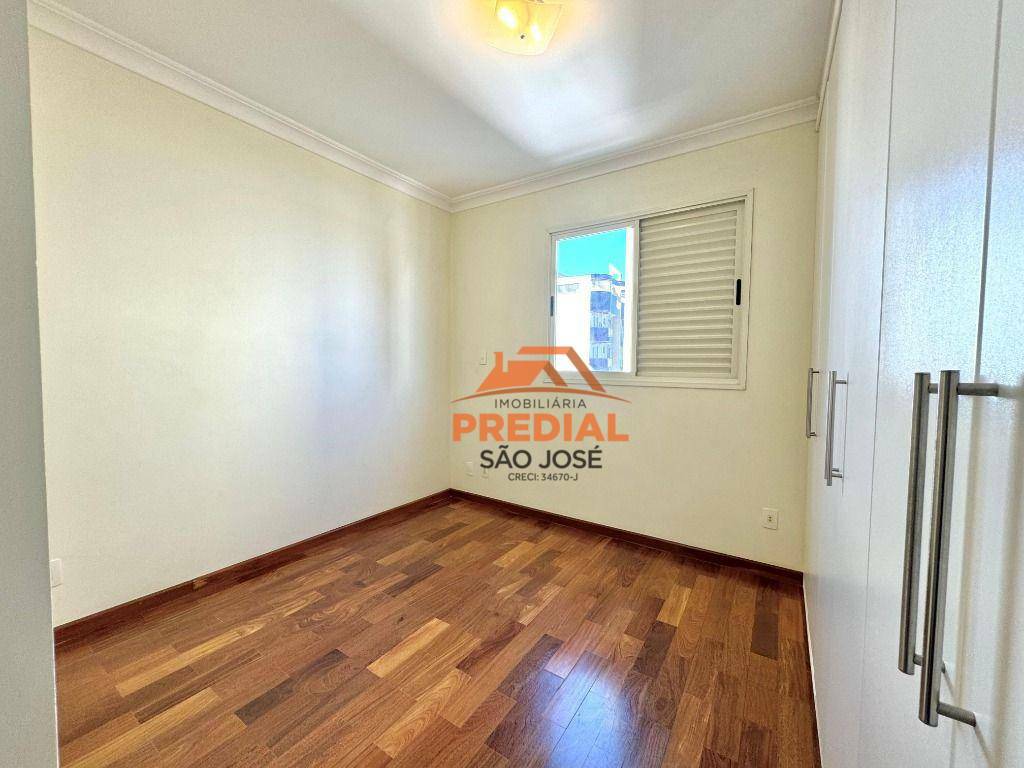 Apartamento à venda com 3 quartos, 98m² - Foto 14