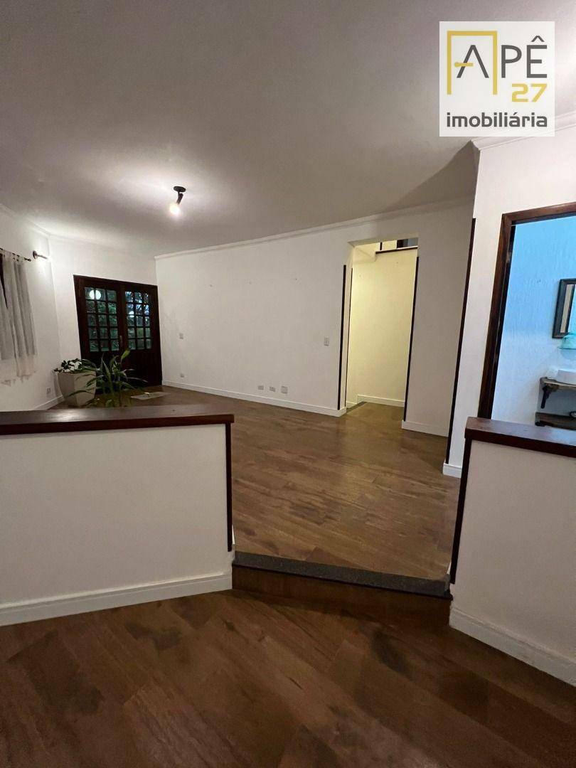 Sobrado à venda com 3 quartos, 269m² - Foto 17