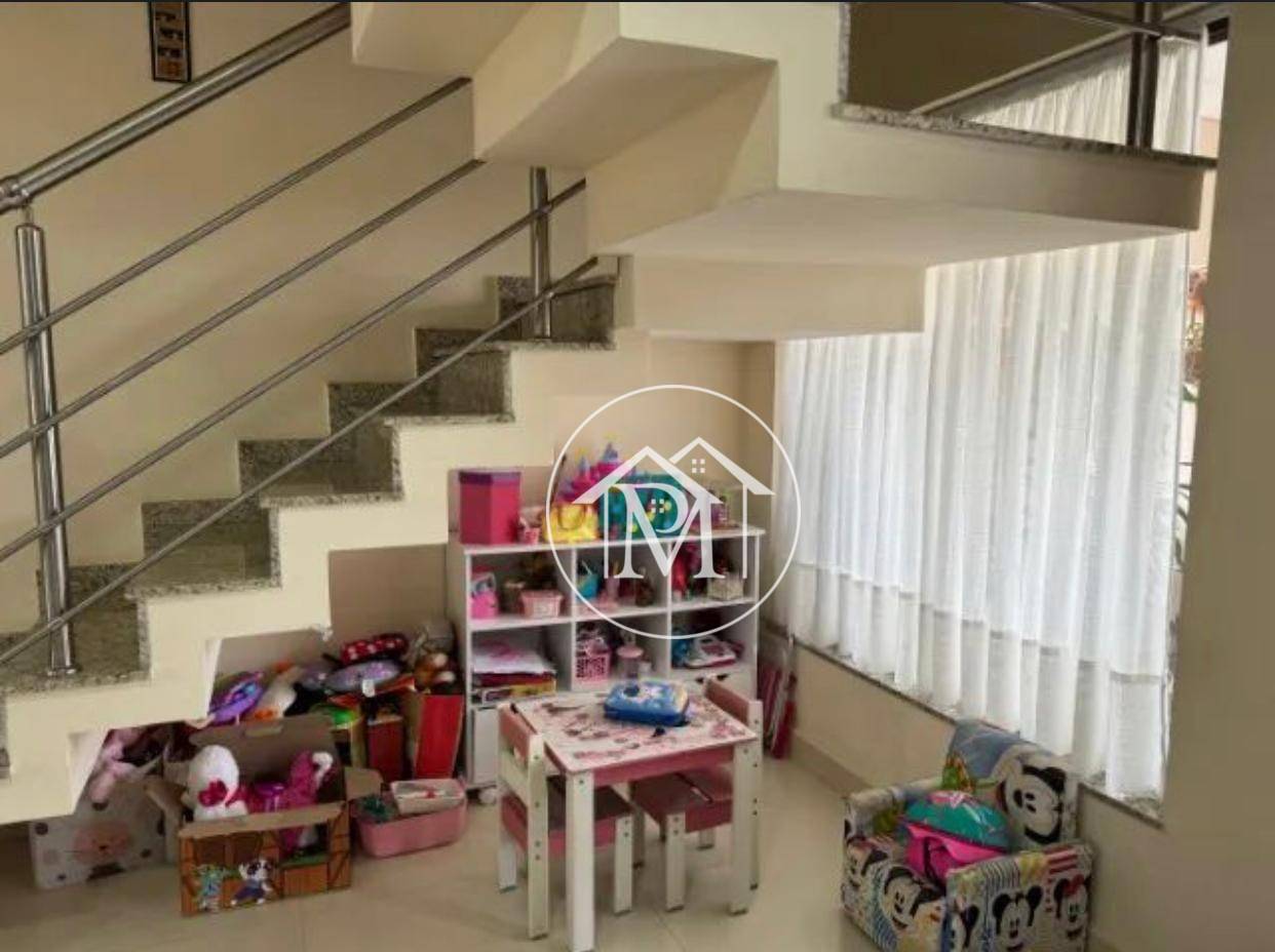 Casa de Condomínio à venda com 3 quartos, 207m² - Foto 3