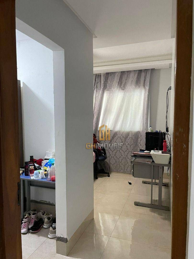 Sobrado à venda com 4 quartos, 300m² - Foto 15