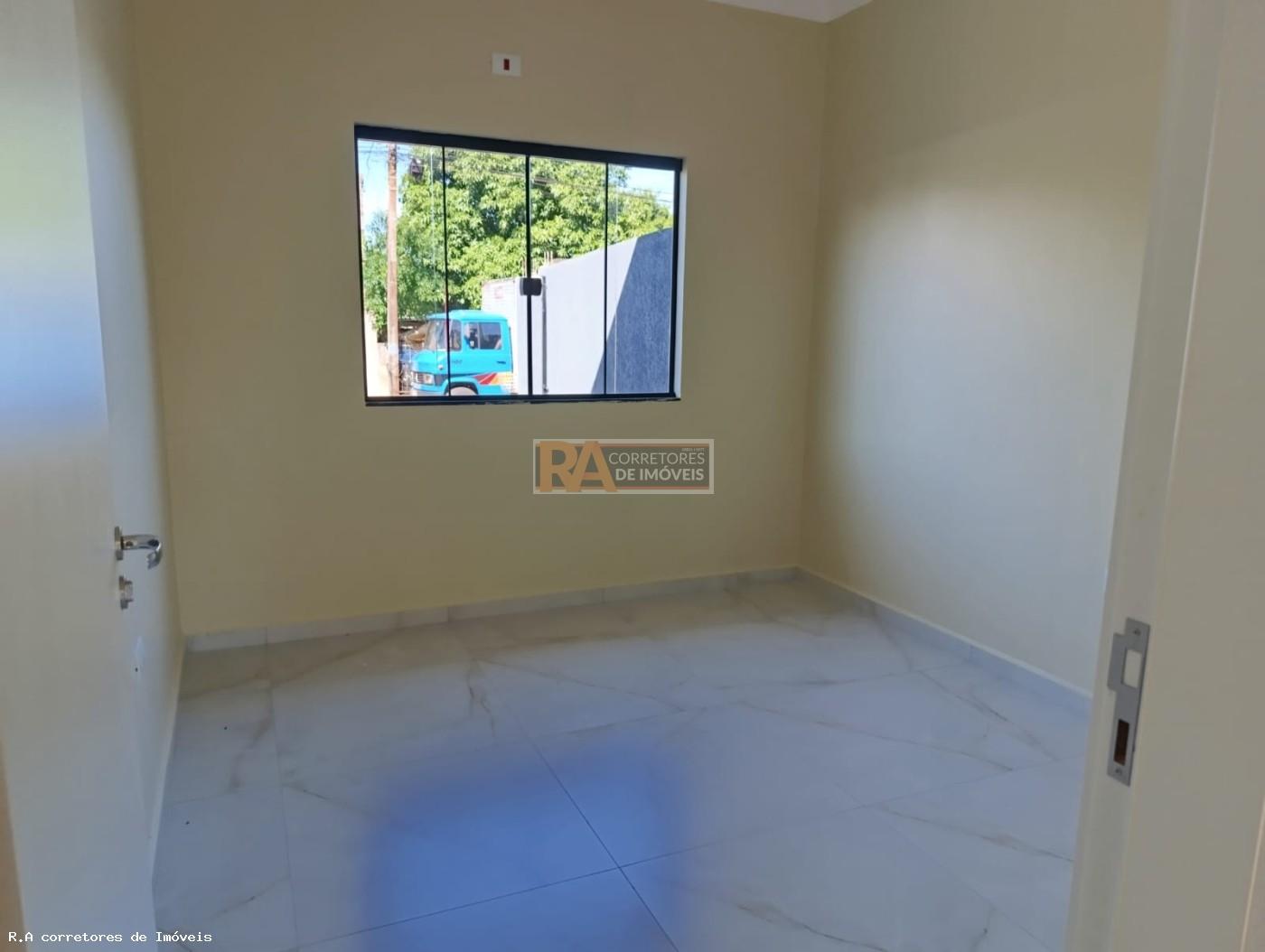 Casa à venda com 2 quartos, 125m² - Foto 8