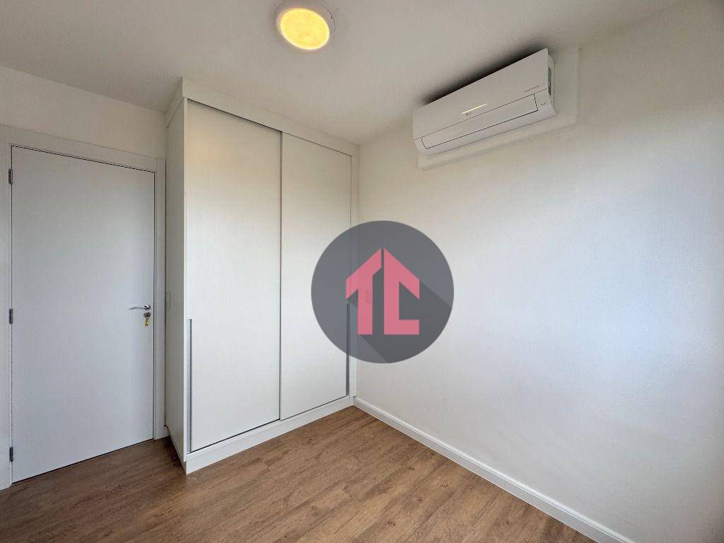 Apartamento para alugar com 2 quartos, 73m² - Foto 11