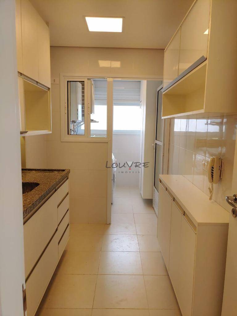 Apartamento à venda e aluguel com 2 quartos, 63m² - Foto 4