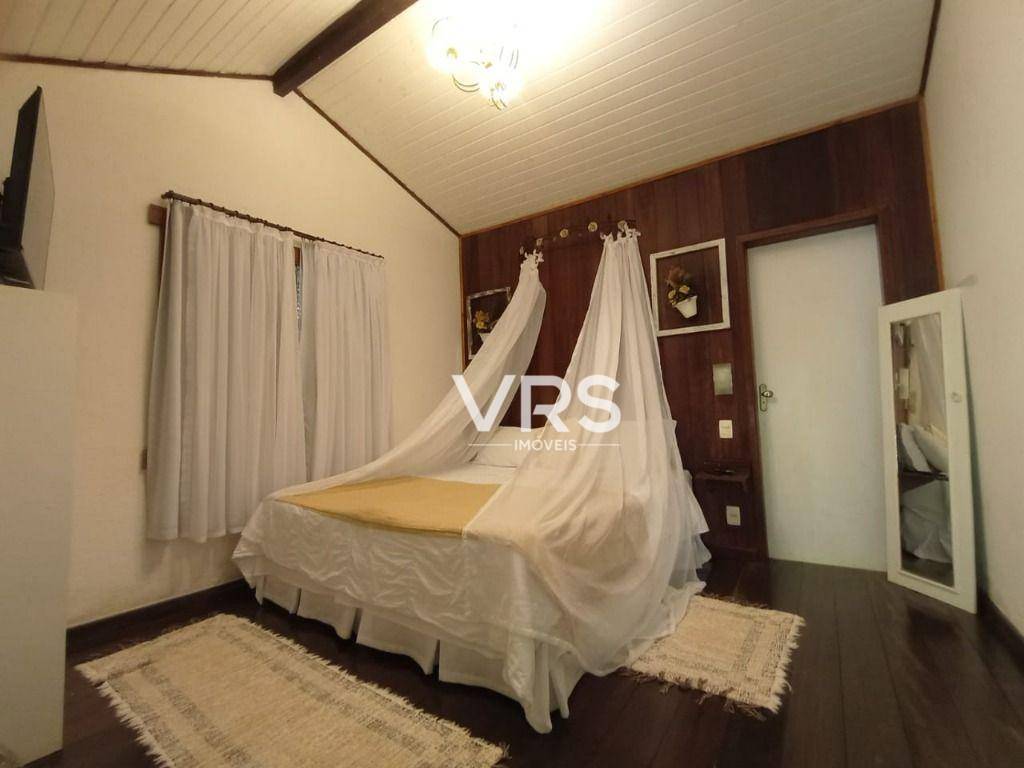 Pousada-Chalé à venda com 9 quartos, 1000m² - Foto 33