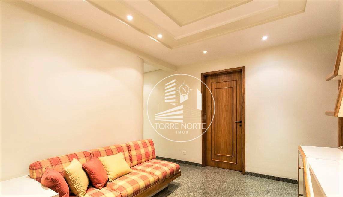 Apartamento à venda com 4 quartos, 235m² - Foto 6