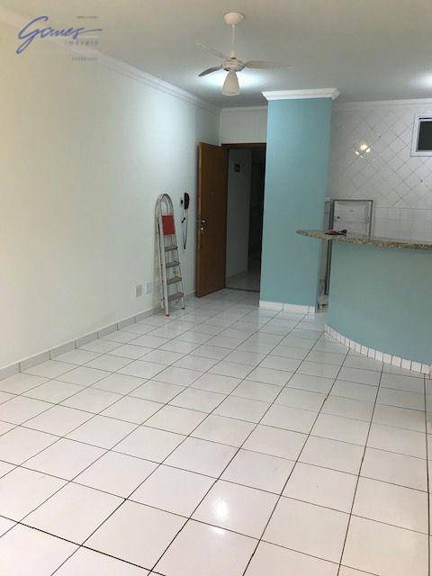 Apartamento à venda com 1 quarto, 50m² - Foto 2