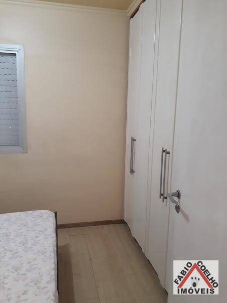 Apartamento à venda com 3 quartos, 65m² - Foto 25