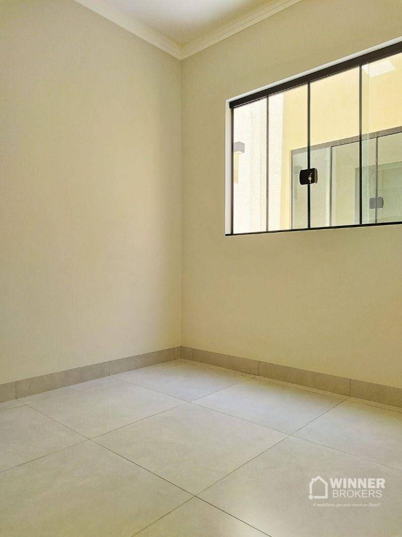 Casa à venda com 3 quartos, 117m² - Foto 11