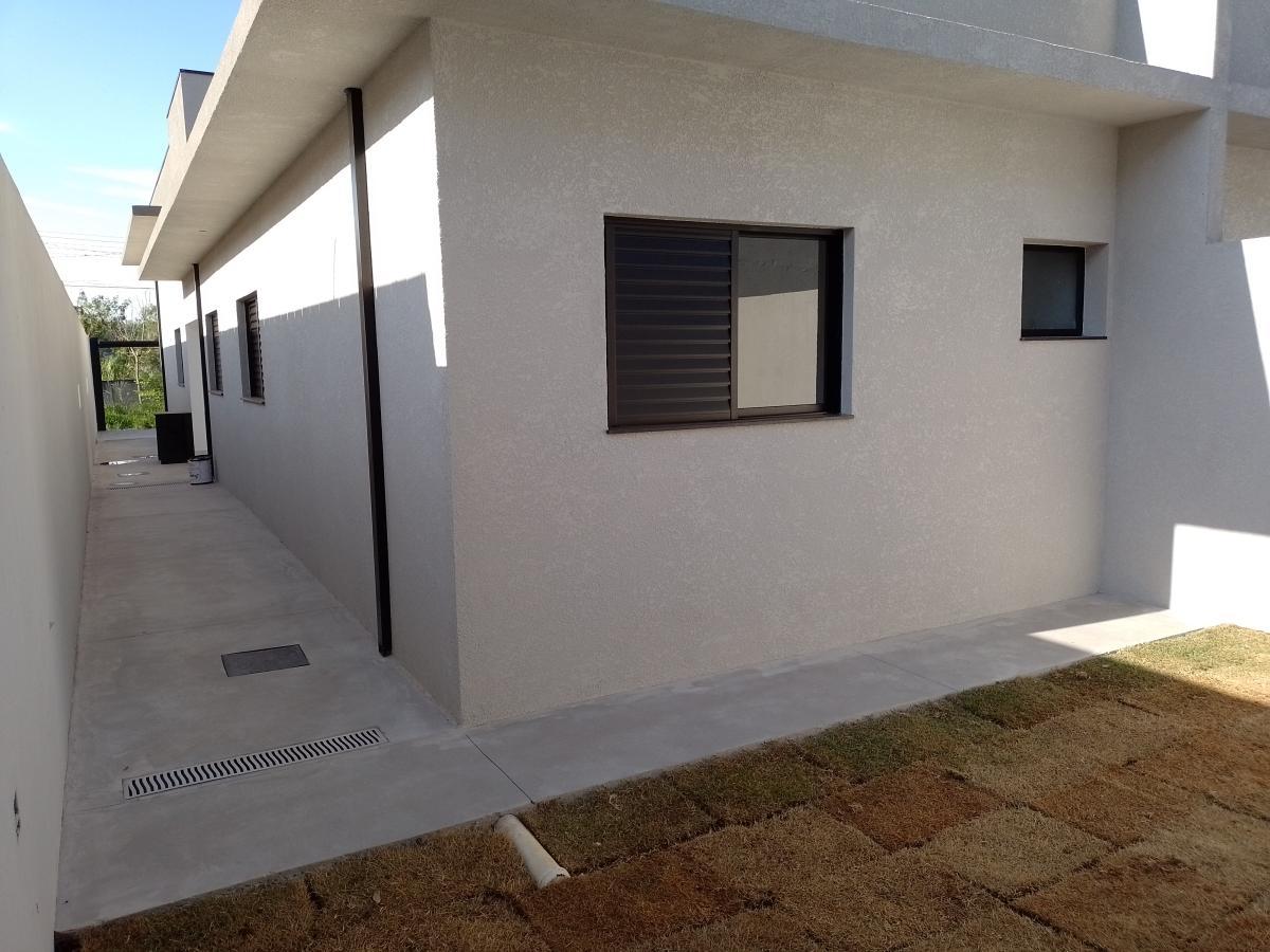 Casa à venda com 3 quartos, 180m² - Foto 10