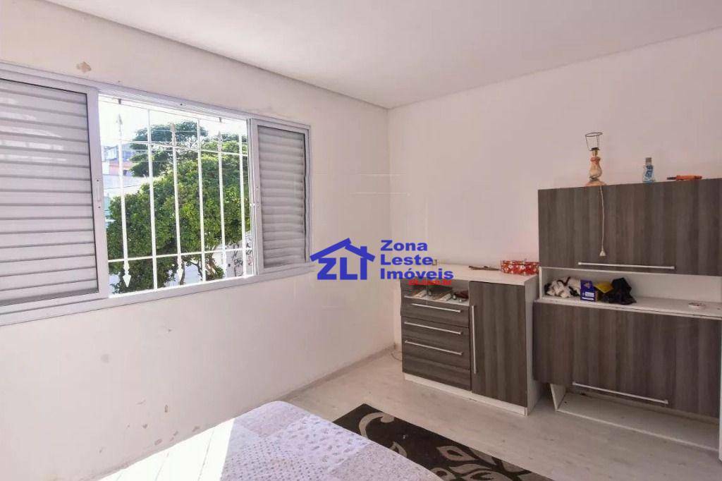 Sobrado à venda com 3 quartos, 264m² - Foto 18