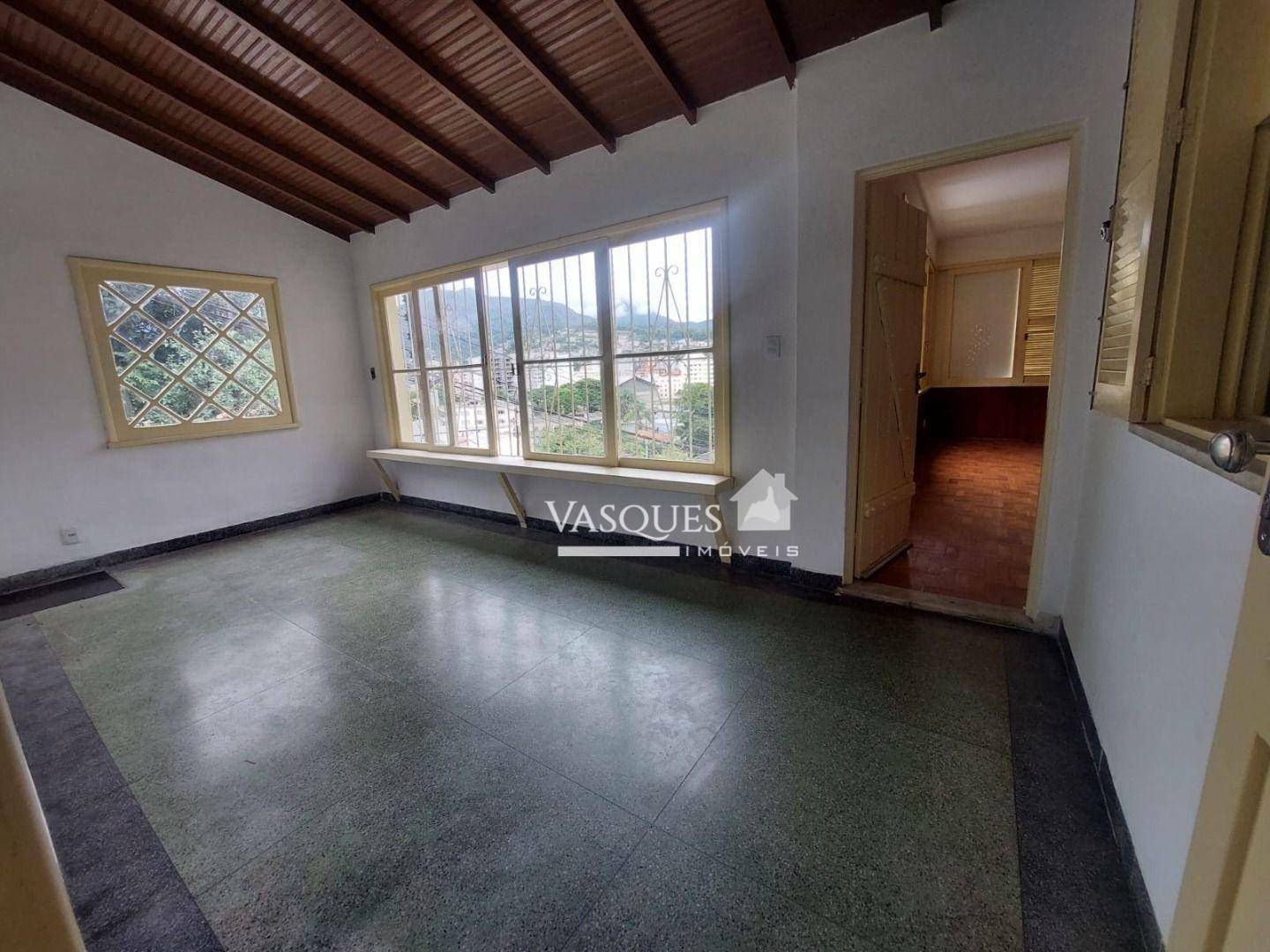 Casa para alugar com 3 quartos, 130m² - Foto 5