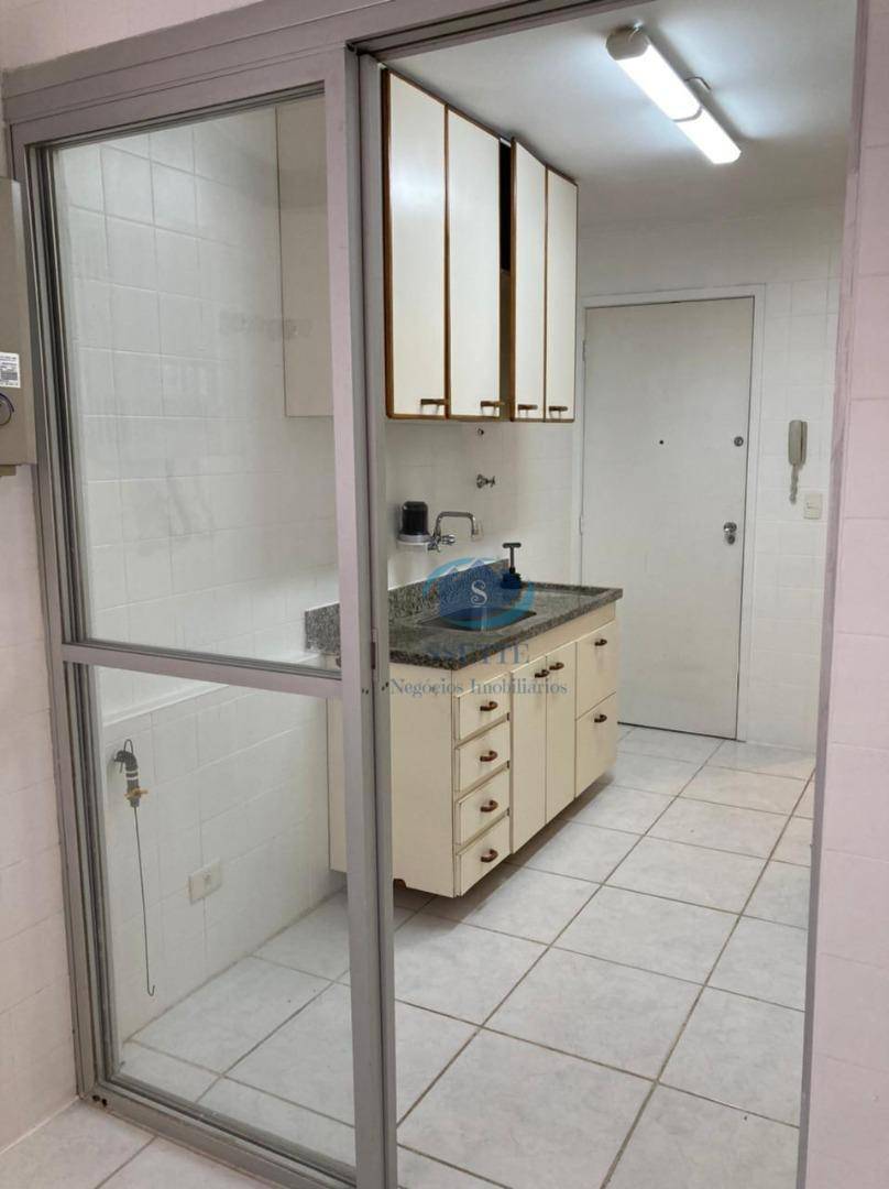 Apartamento à venda com 2 quartos, 76m² - Foto 17