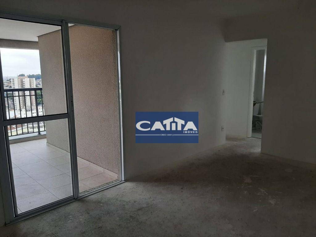 Apartamento à venda com 3 quartos, 74m² - Foto 2