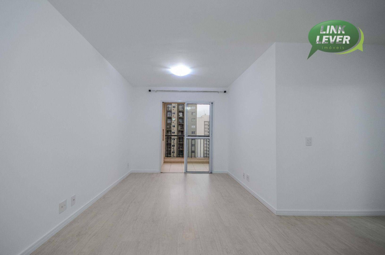 Apartamento para alugar com 2 quartos, 62m² - Foto 8