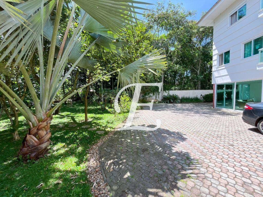 Casa de Condomínio à venda com 4 quartos, 450m² - Foto 48