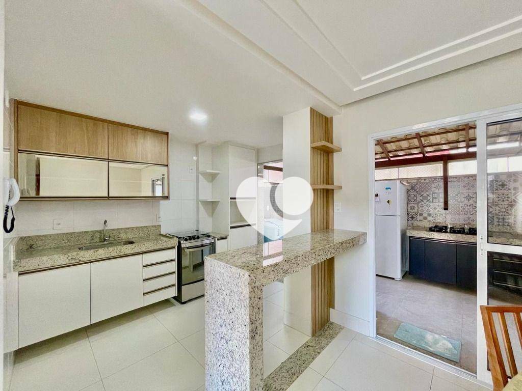 Apartamento à venda com 3 quartos, 107m² - Foto 2