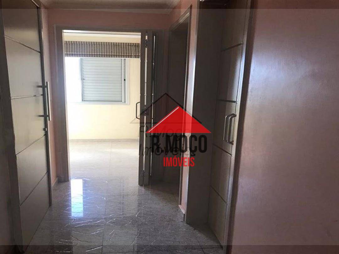 Apartamento à venda com 3 quartos, 60m² - Foto 19