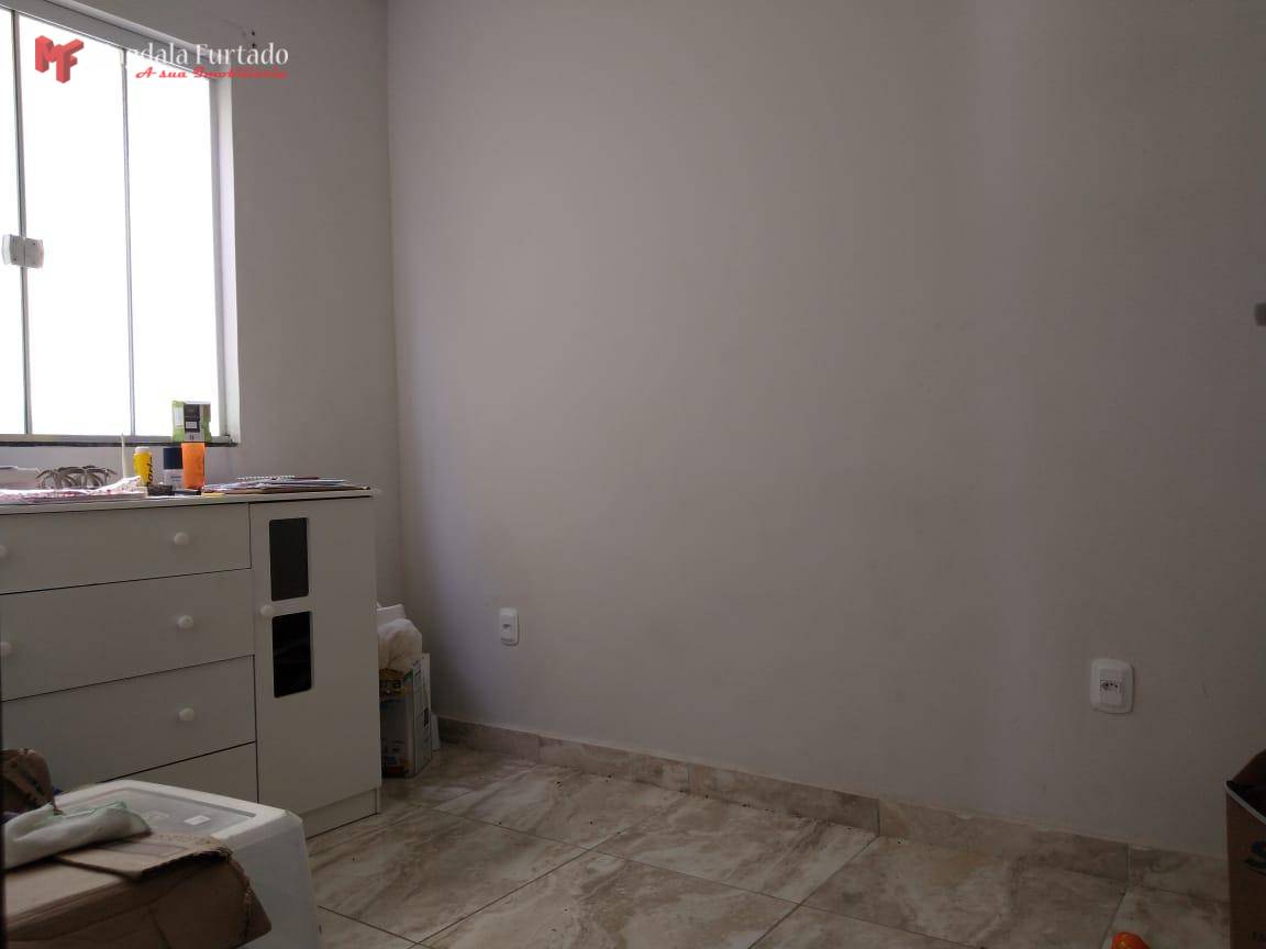 Casa à venda com 2 quartos, 50m² - Foto 10