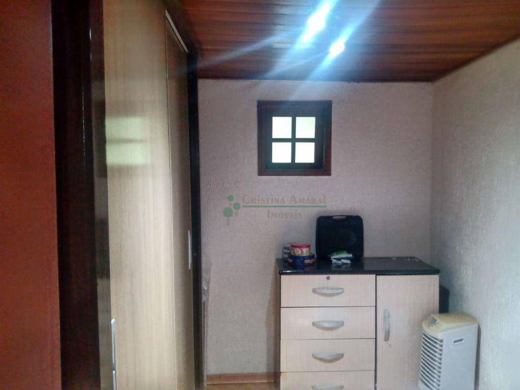 Casa à venda com 5 quartos, 150m² - Foto 16