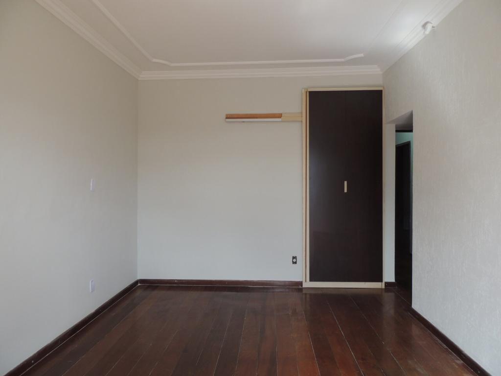 Apartamento à venda com 3 quartos, 181m² - Foto 26