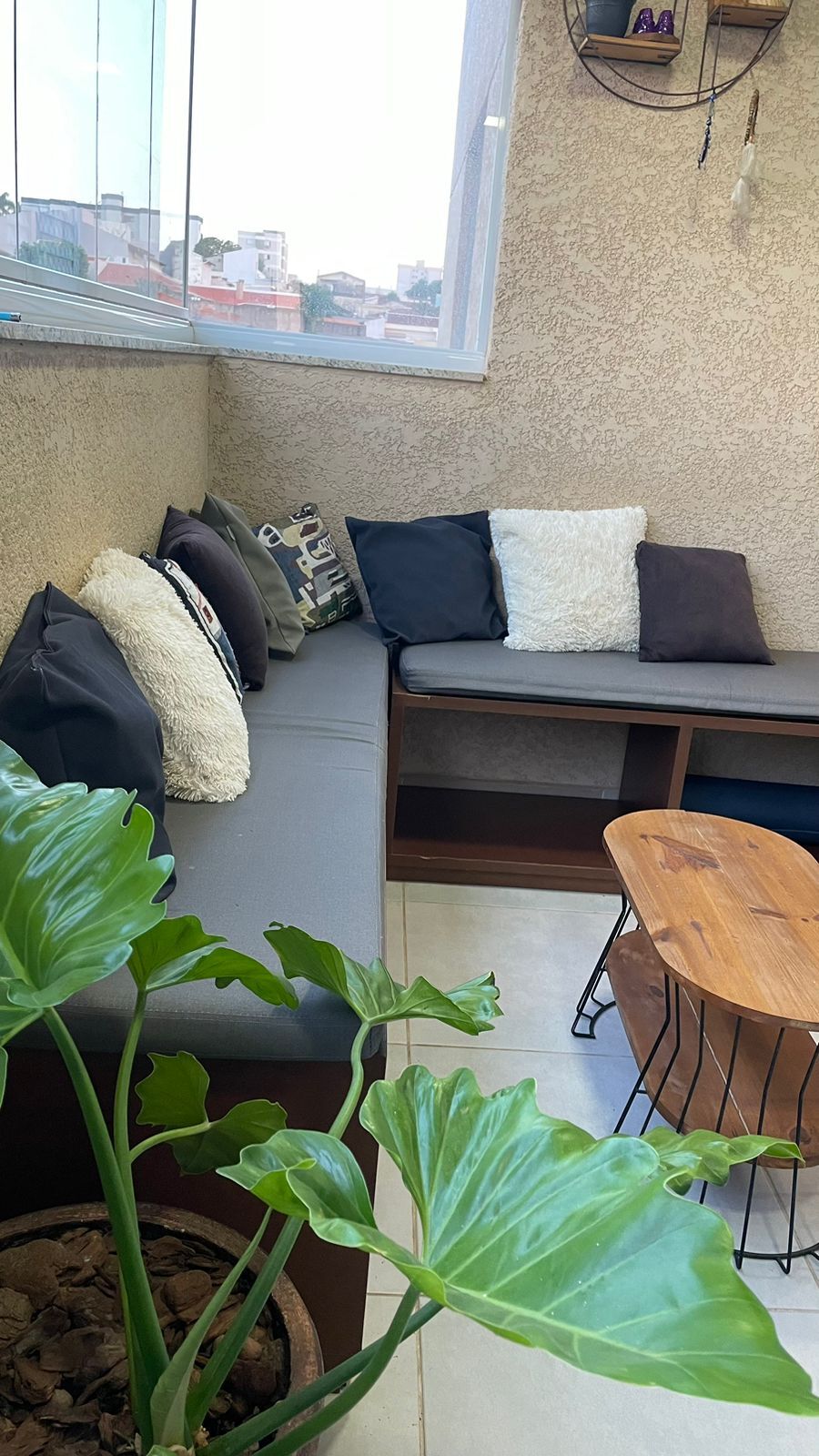 Apartamento à venda com 2 quartos, 60m² - Foto 1