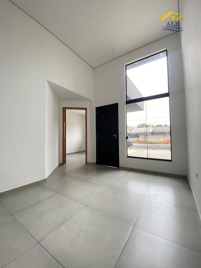 Casa à venda com 3 quartos, 70m² - Foto 5